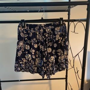 H&M High Waisted Blue Floral Shorts